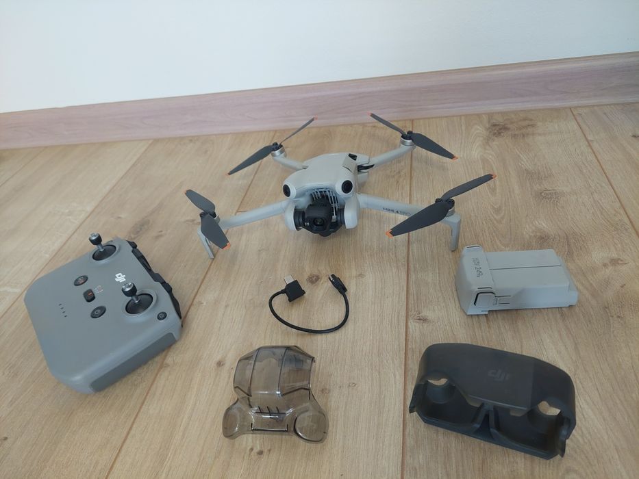 DJI Mini 4 PRO квадрокоптер