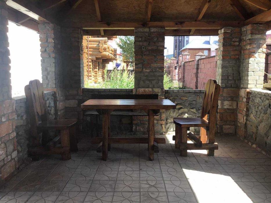 Великий дерев’яний будинок у самому серці Східниці   Гори Карпати