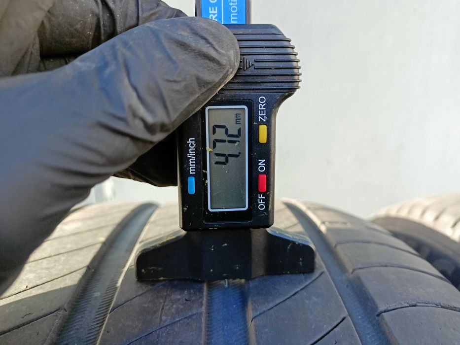 235/40R19 Michelin Primacy 4 XL para opon lato 4,7mm nr9589