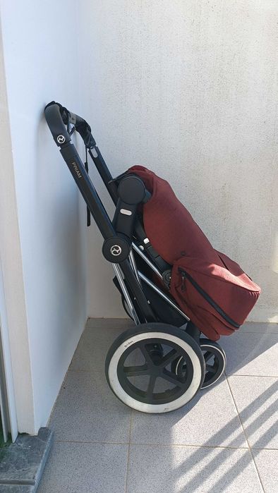 Cybex Priam TT + Cloud Q + base Isofix