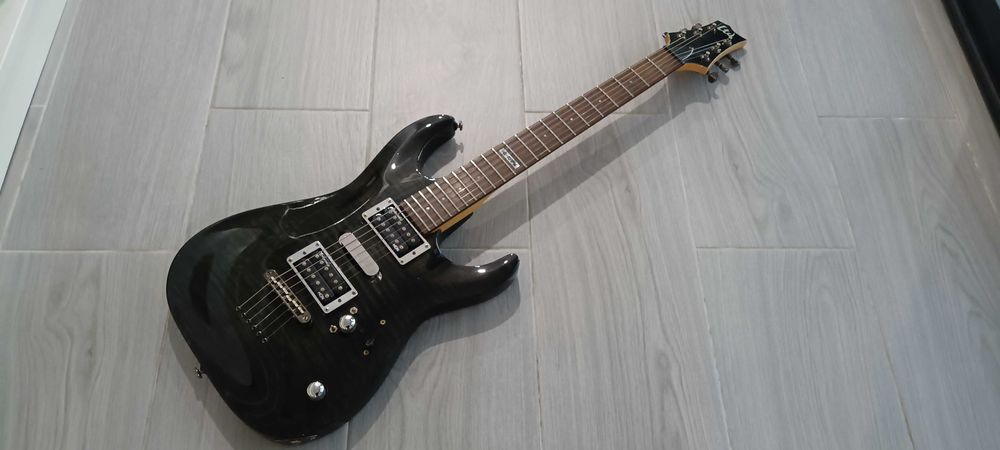 ESP LTD MH-101 Black Flamed Maple c/ Pickups Entwistle