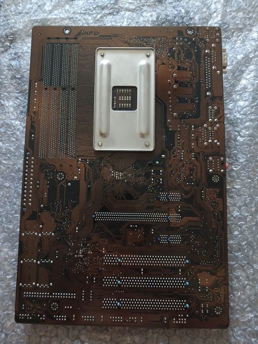 Материнська плата Asus M4A78LT LE