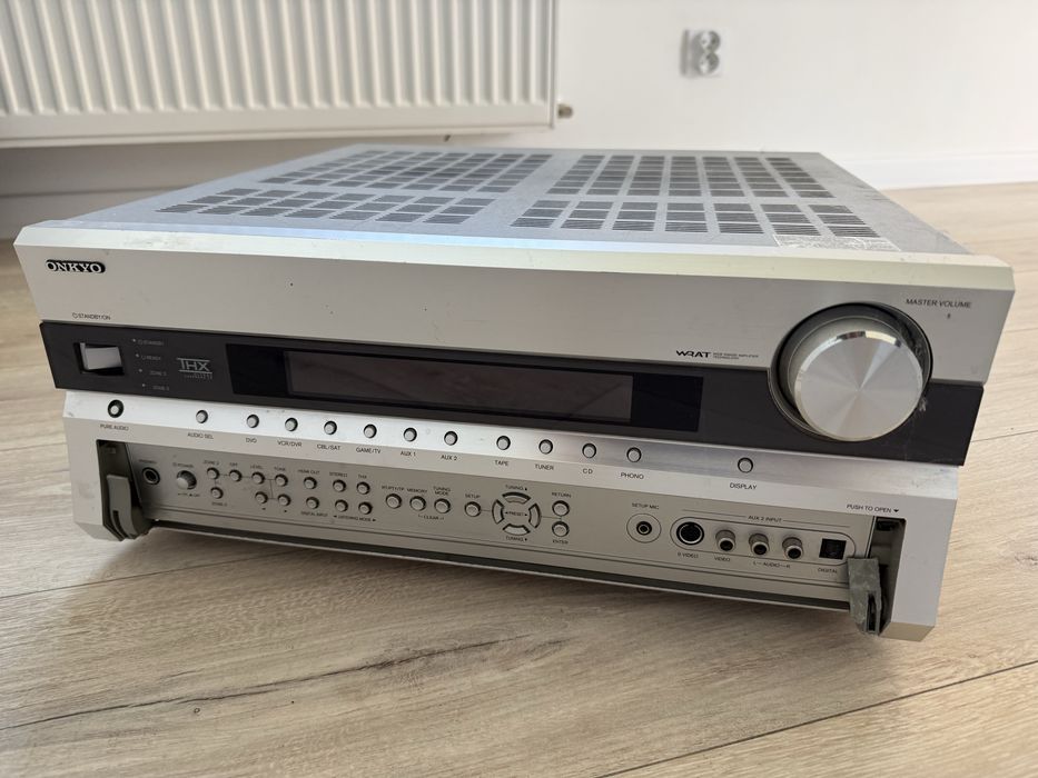 Amplituner ONKYO TX-SR805