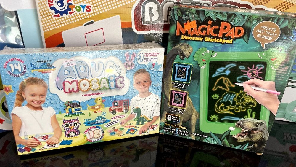 Магазин іграшок Barbie and Ken