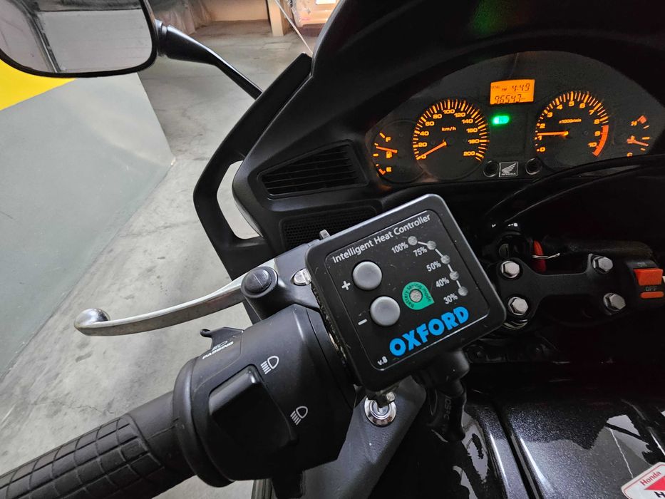 Honda Deuville NT 700 revisões feitas em concessionário oficial Honda