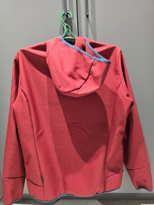 Продам мужская флисовая куртка Jack Wolfskin