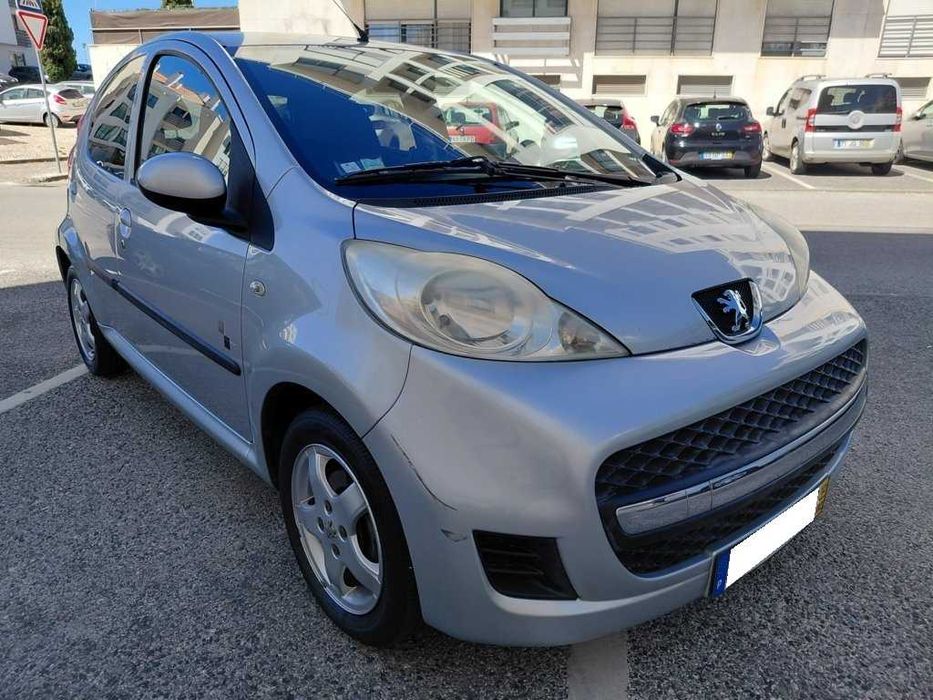 Peugeot 107 1.0 Black & Silver Edition - 53.000 km