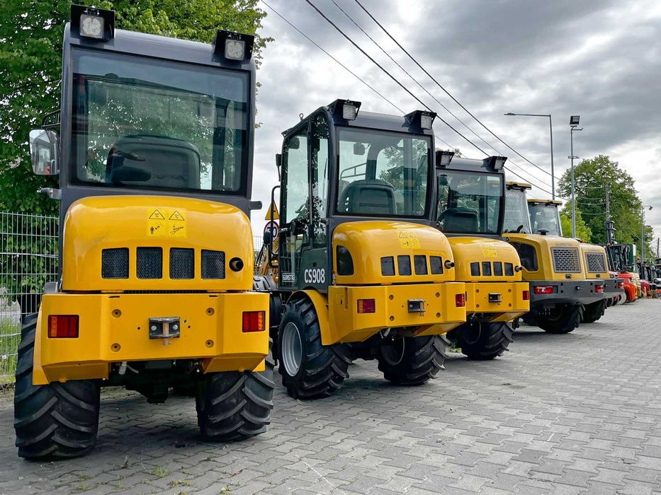 Miniładowarka silnik PERKINS Gunstig CS908 mini ładowarka 800kg 4x4