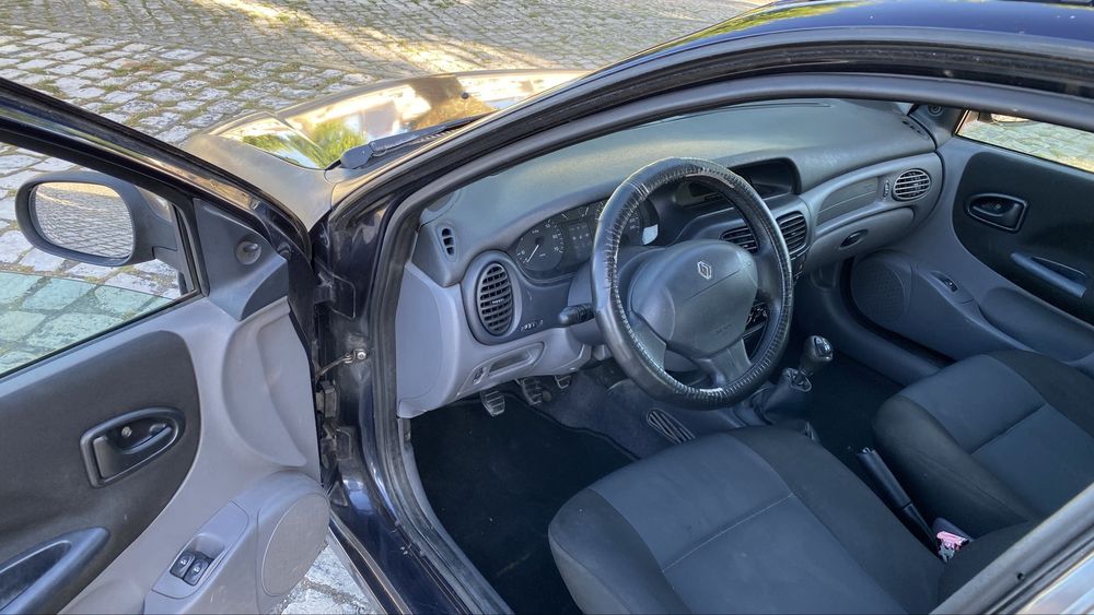 Renault megane 1.9TDI AC comercial