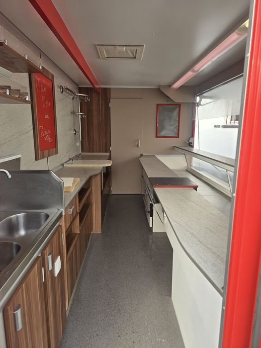 Autosklep Renault Master do Wędlin Ryb