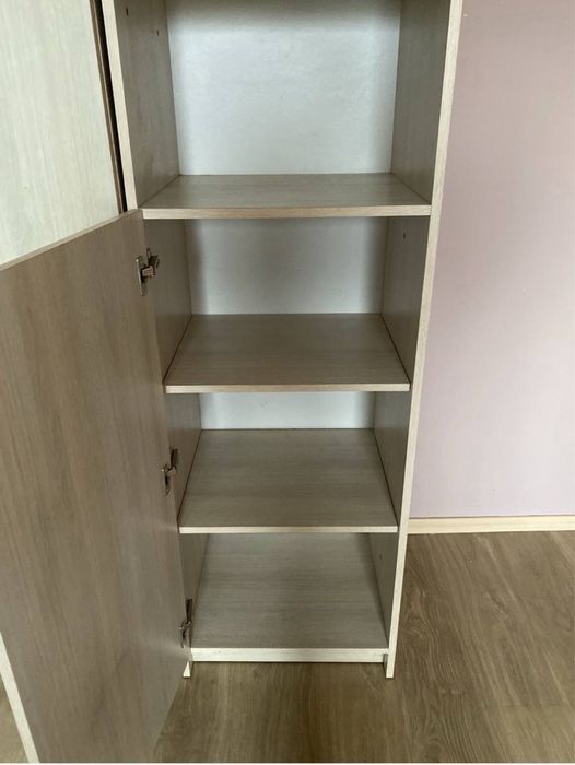 Продам стінку для кімнати/вітальні/Спальні/Меблі