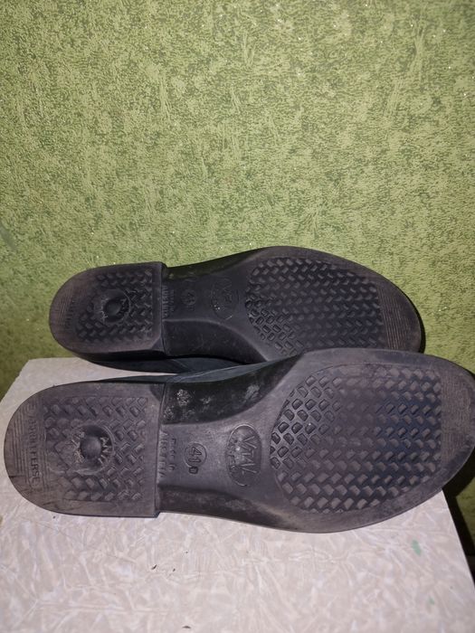 Туфлі  унісекс нубук з масажним супінатором 40