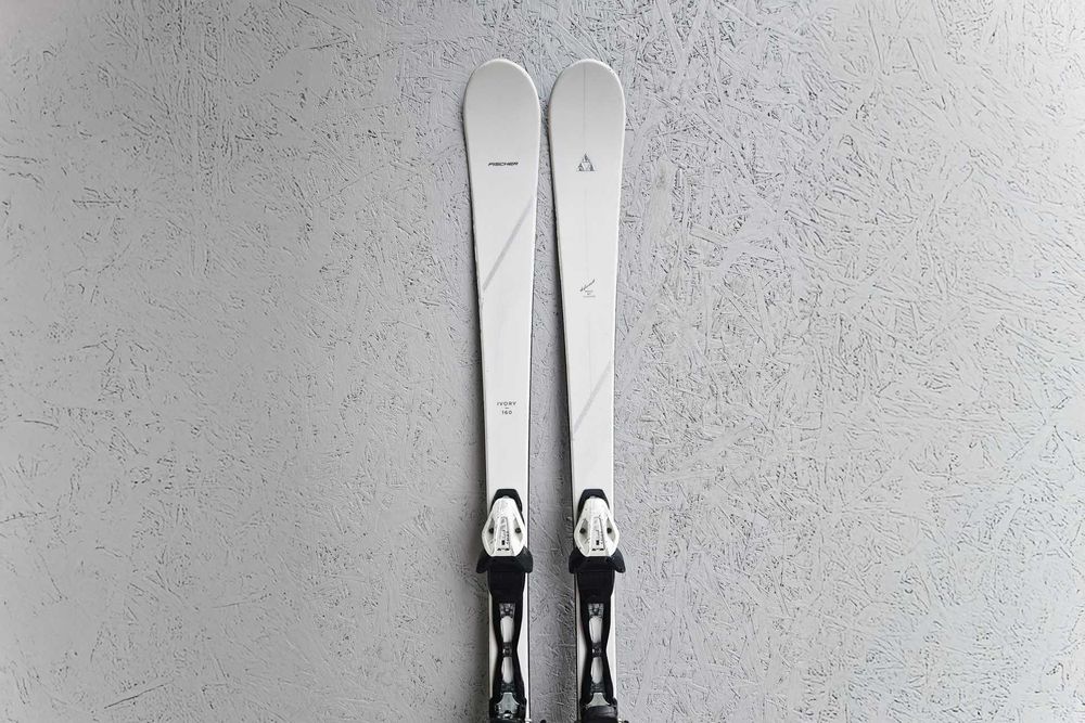 Narty 160 cm Fischer Ivory