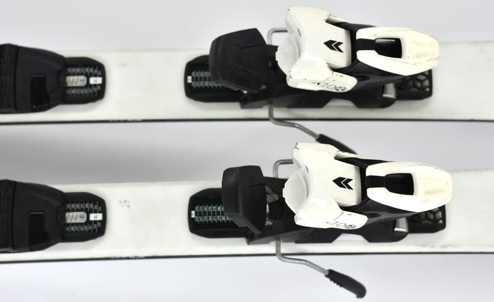 Narty Kastle Quartz 150 cm