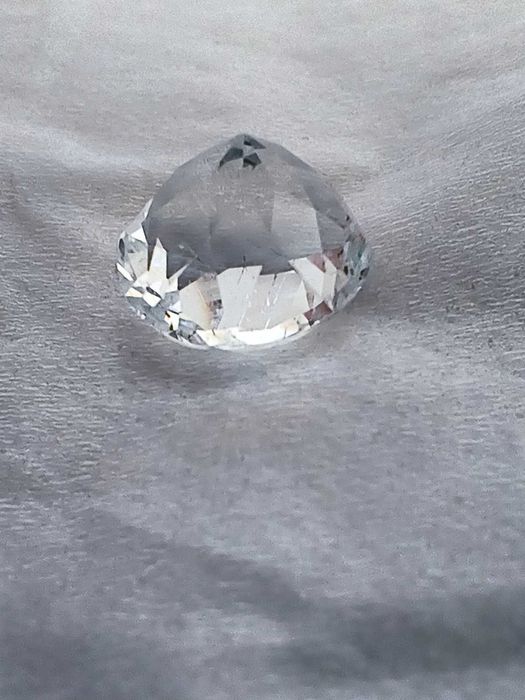 Aqua marinha 6.90 ct certificada