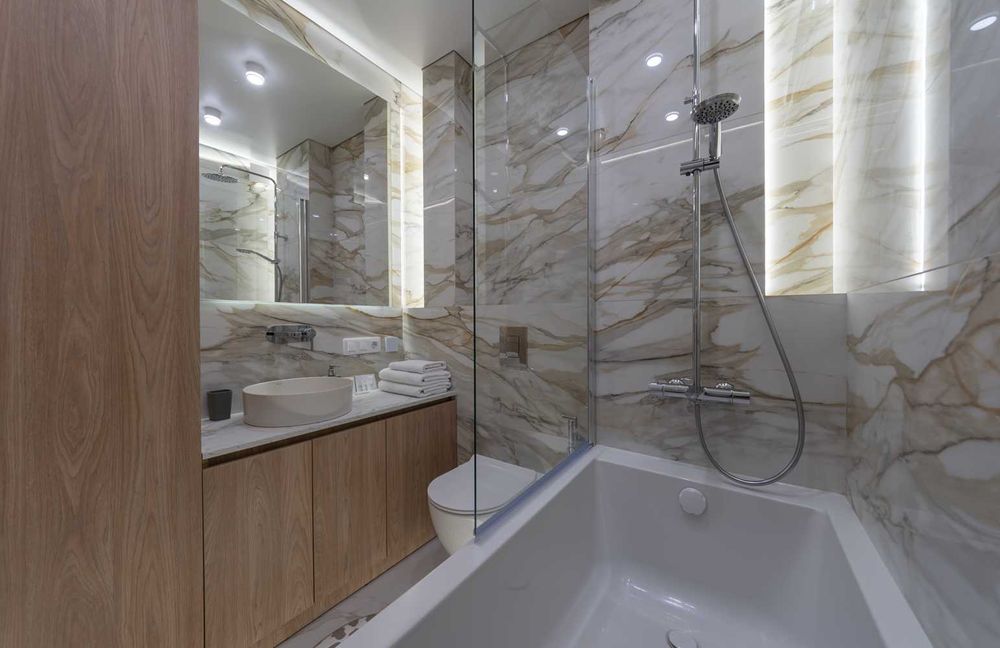 Подобово - люкс-апартаменти з видом на місто, у будинку з Генератором.