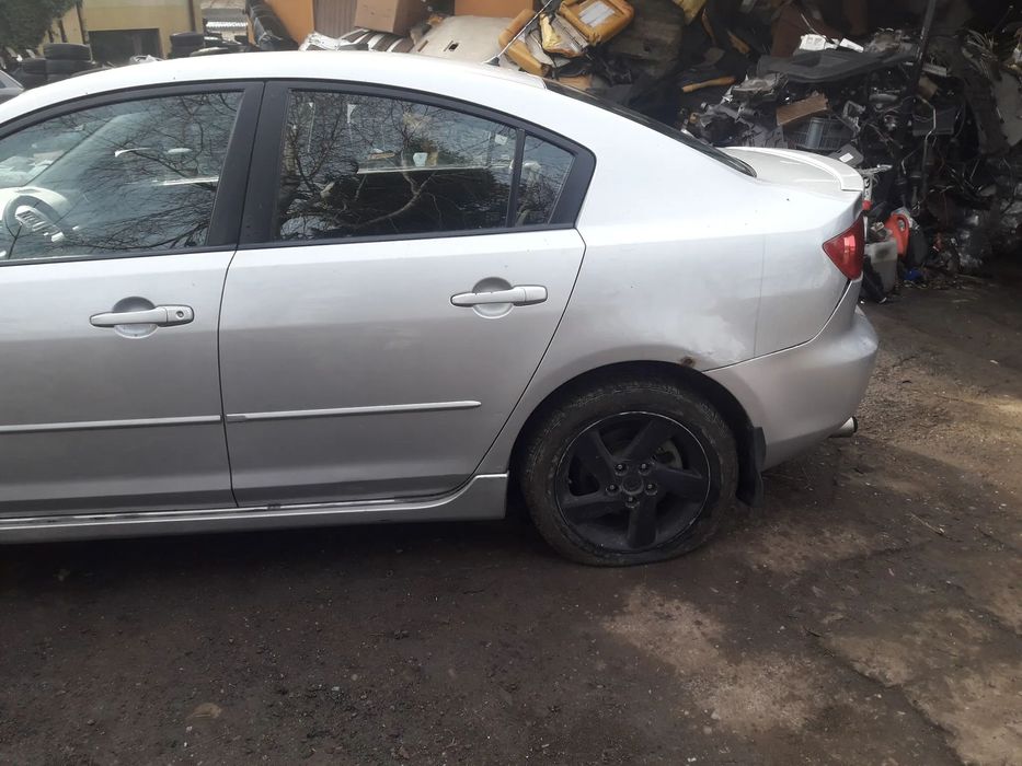 Mazda 3 BK 03-09 drzwi lewy przód tył  sedan szyba tył tylne lewe w kolor 27B szyba lampa