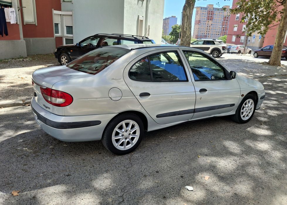 Renault Megane Classic 1.4i 16v Nacional