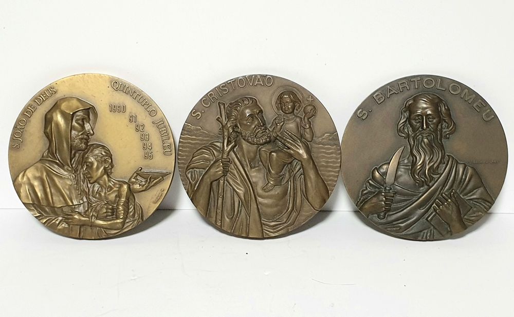 3 medalhas em bronze Santos: Bartolomeu-Cristóvão-João de Deus