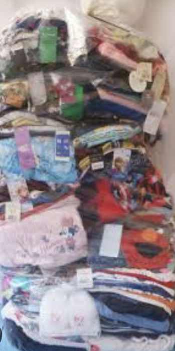 Hurt crem wiosna sukienki odzież używana