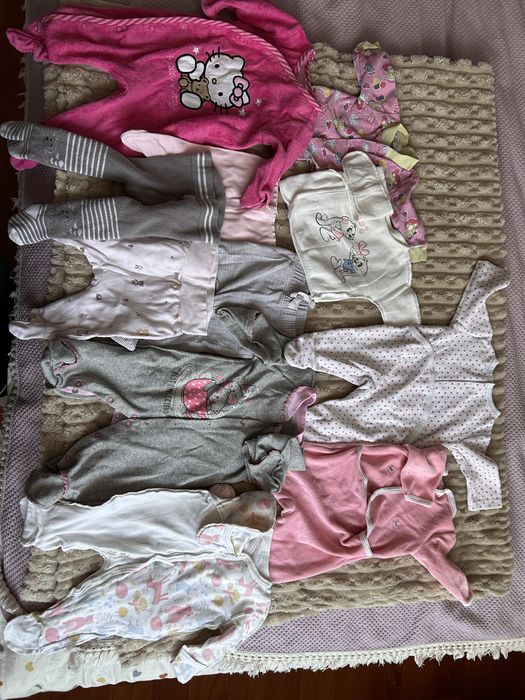 Дитячі речі відам безкоштовно