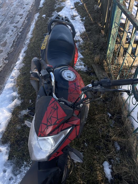 Продам мотоцикл Ліфан 200