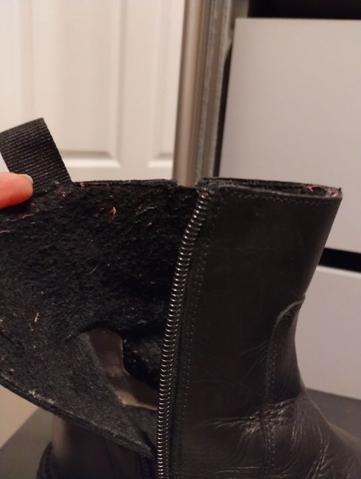 Zimowe buty skórkowe dziewczęce rozmiar 32