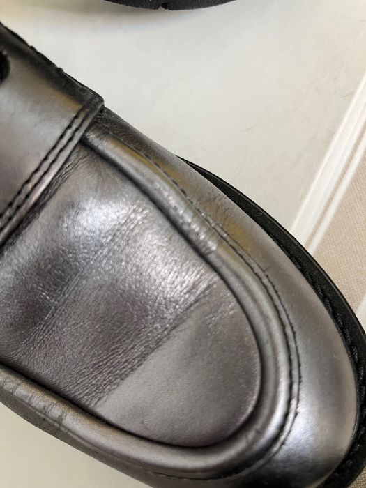 Лофери шкіряні від Cos