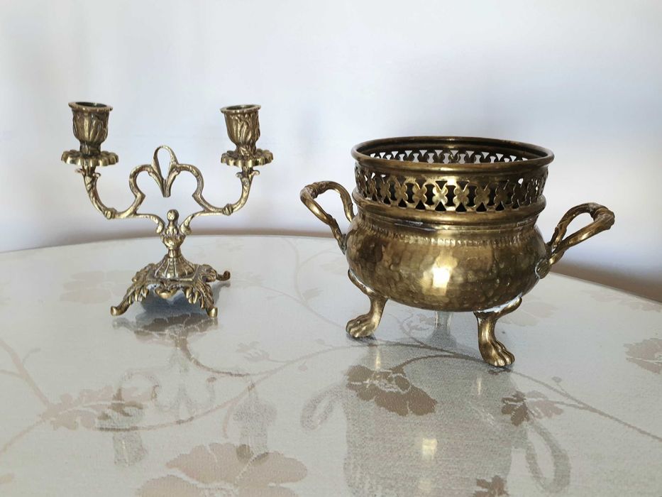 Peças decorativas em metal