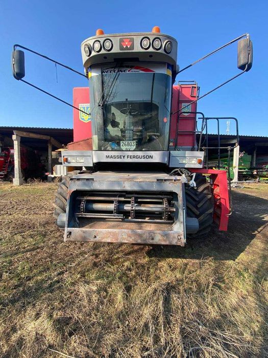 Продам зернозбиральний комбайн Massey Ferguson 7278