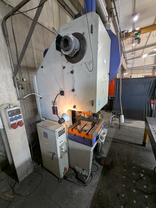 Prasa mimośrodowa KD2128E 63 tony