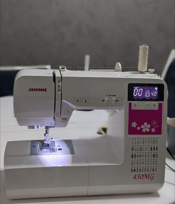 Швейна машина janome