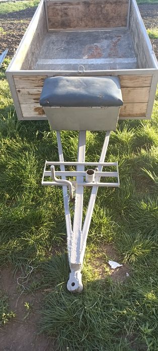 Причеп для мінітрактора