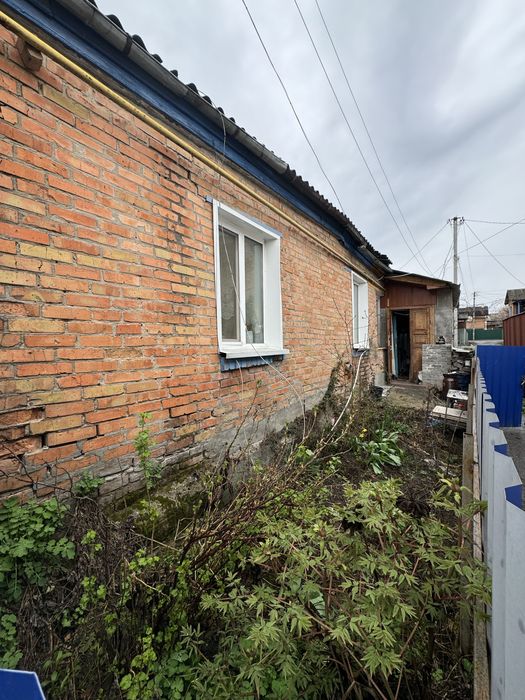 Продам частину будинку в центрі міста