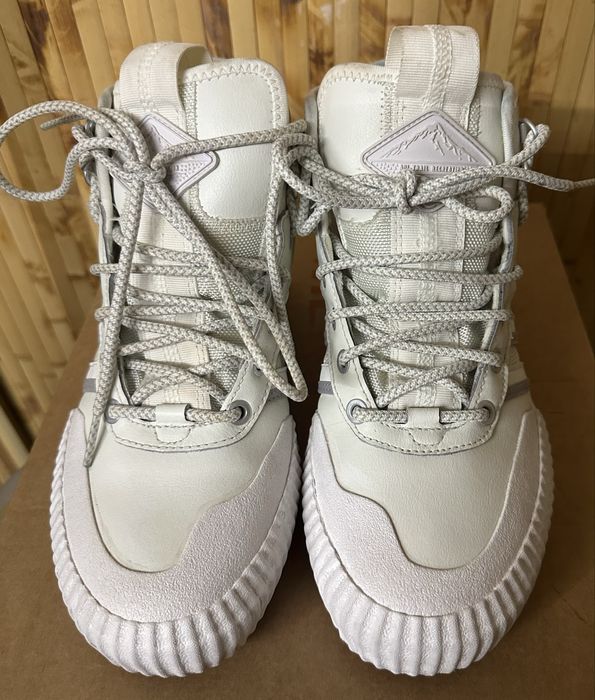 Adidas akando atr 1241