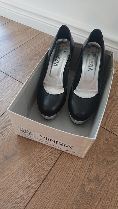 Buty damskie venezia roz 38,koturn,obcas 8cm