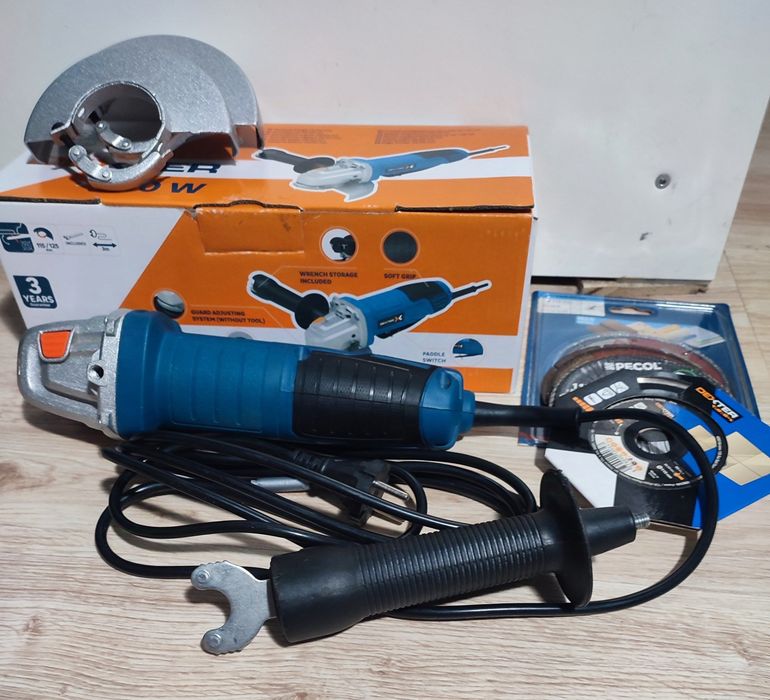 REBARBADORA 800w 125mm com 5 DISCOS