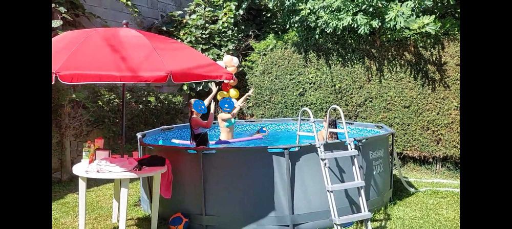Piscina tubular BESTWAY STEEL PRO MAX D366X100CM + escada + filtro + recarga, com acessórios