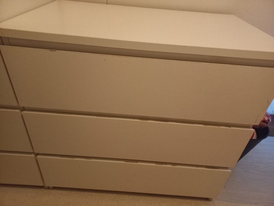 Comoda IKEA Malm