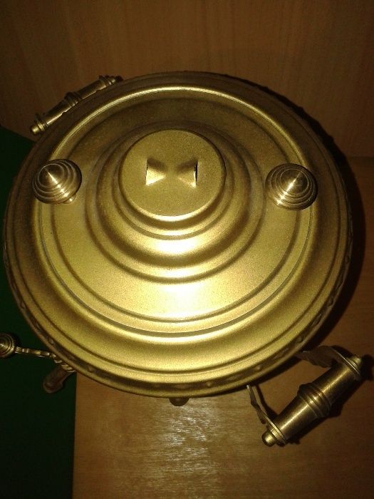 Samowar ozdobny rosyjski