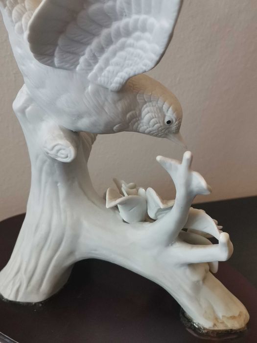 Figurka ceramiczna - Ptaszek na gałęzi - Vintage
