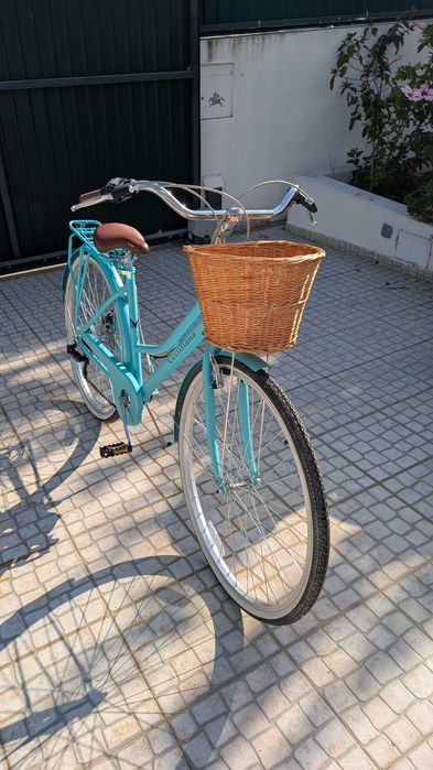 Bicicleta Citadina Vintage Versiliana Donna 28" – Como Nova (7 Vel. Shimano)