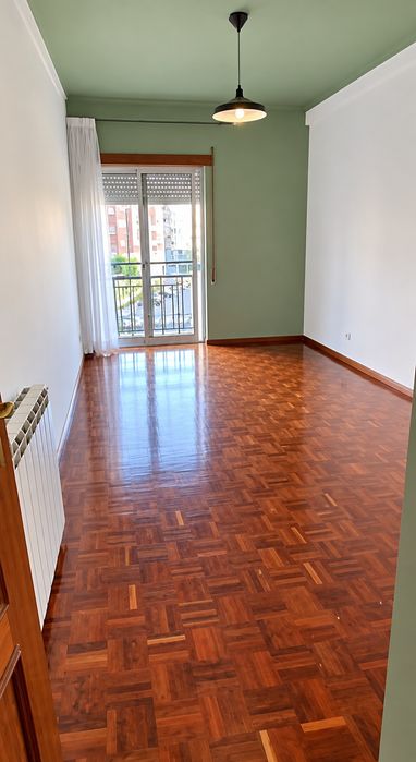 Apartamento T4 em Marzovelos, Viseu