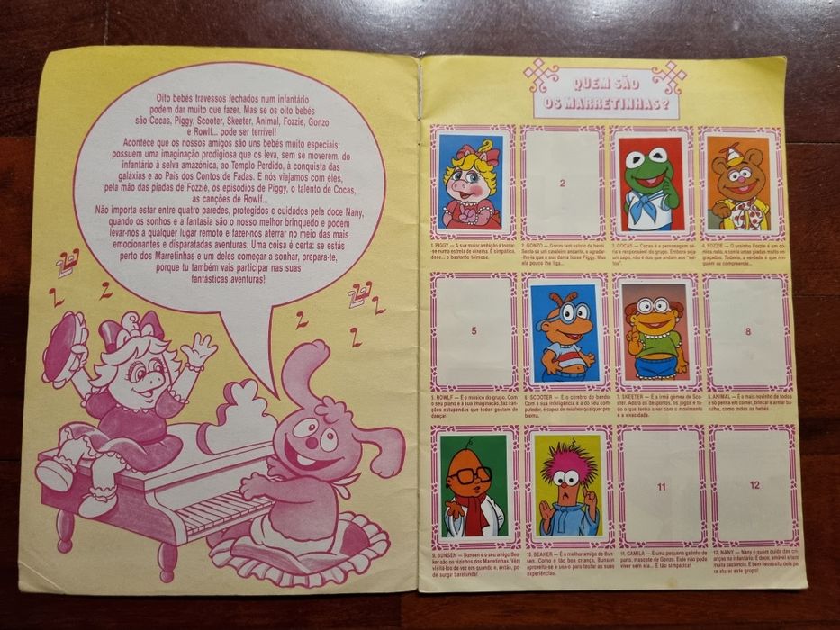 Cadernetas cromos Família Robinson Marretinhas Impala