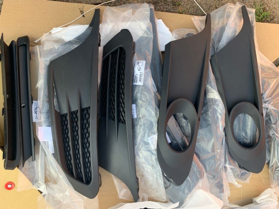 Решетки бампера JETTA 2011 -2014