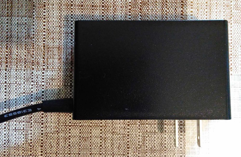 Продаю новий AC/DC адаптер живлення ''Intertek 5011112'' 5V 4A