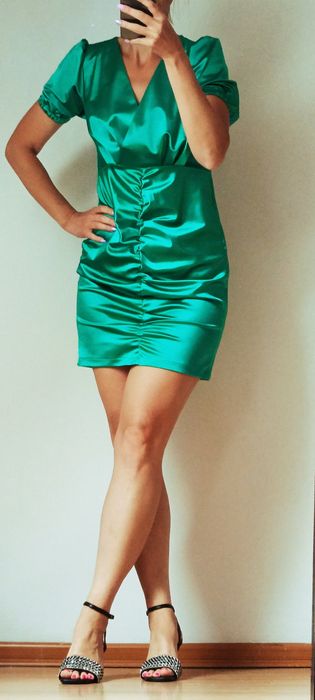 Sukienka satynowa mini