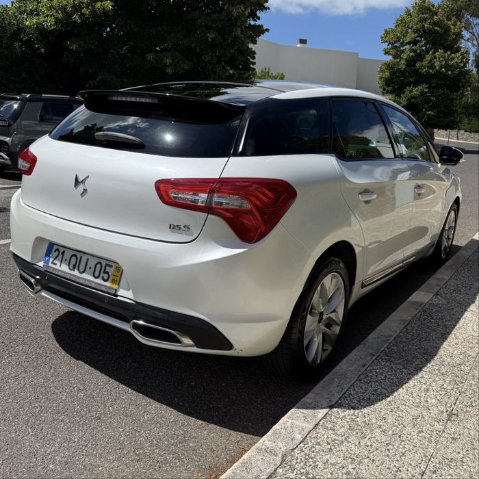 DS DS5 1.6 Diesel Cx Automatica 2016 **Desde 159€ Mês**