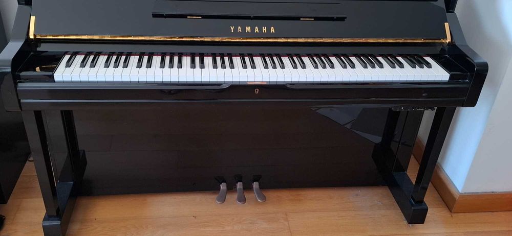 Piano Yamaha Série Silent MP1Z/como novo