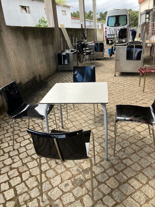 Cadeiras - Mobiliário Seminovo